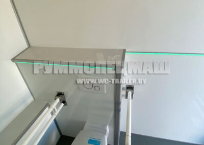 5 кабинок с отсеком для маломобильных групп населения