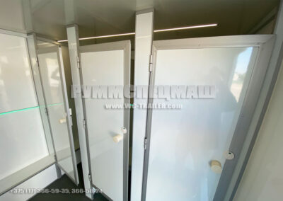 5 кабинок с отсеком для маломобильных групп населения